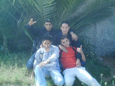 zaki.khalid.3azozi et moi